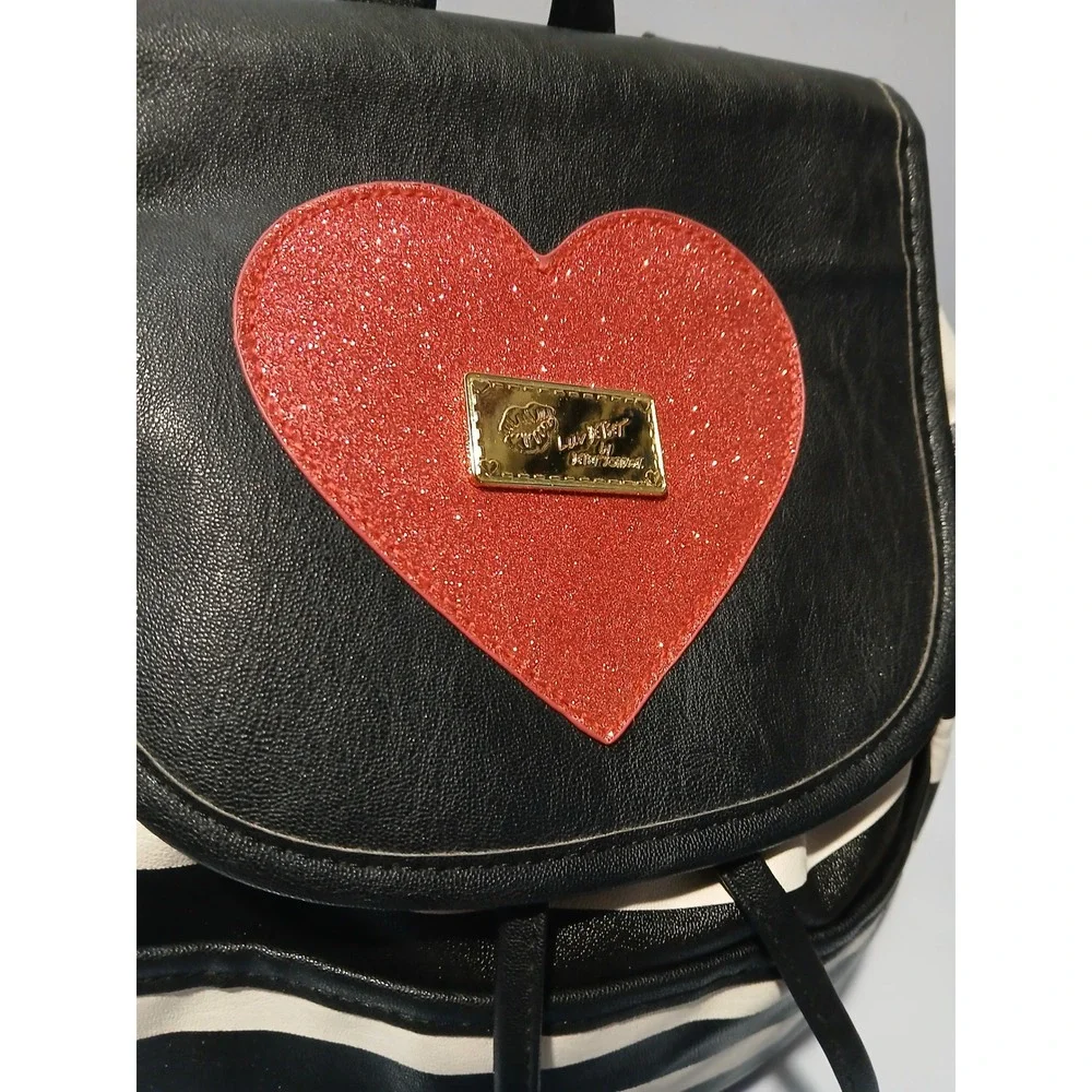 Betsey Johnson Black White Stripe Heart Glitter Mini Backpack‎ Purse